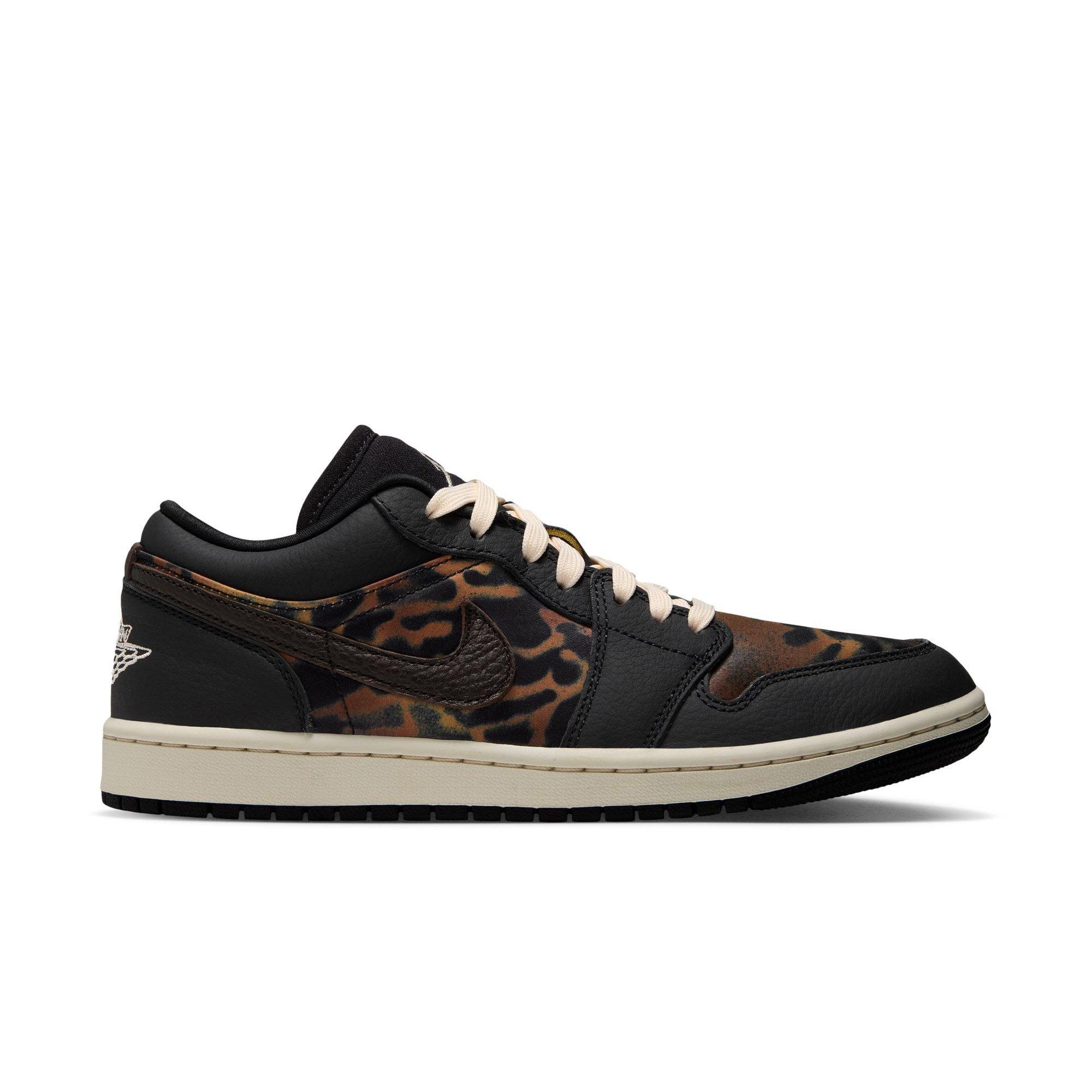 Jordan 1 Low SE "Black/Chalk/Velvet Brown" Women's Shoe - BLACK/BROWN
